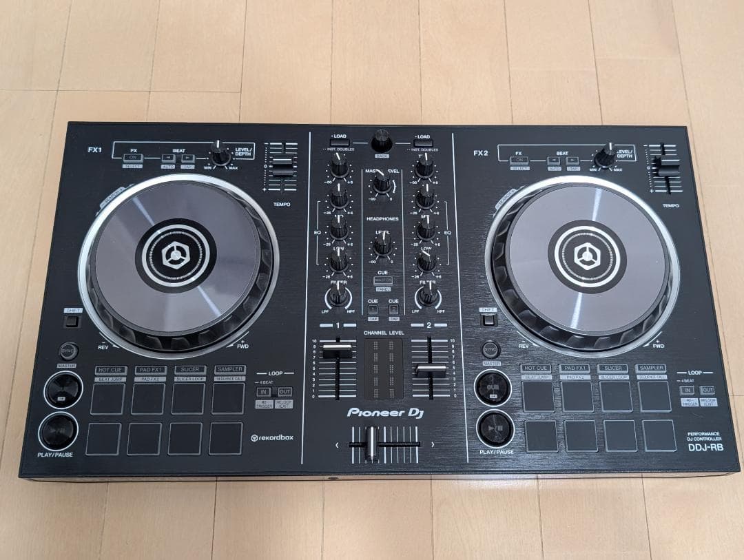 Pioneer DJ DDJ-RB DJコントローラー
