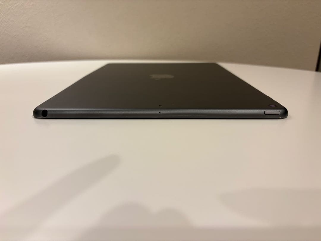 iPad Air (第3世代) 64GB Wi-Fiモデル グレー