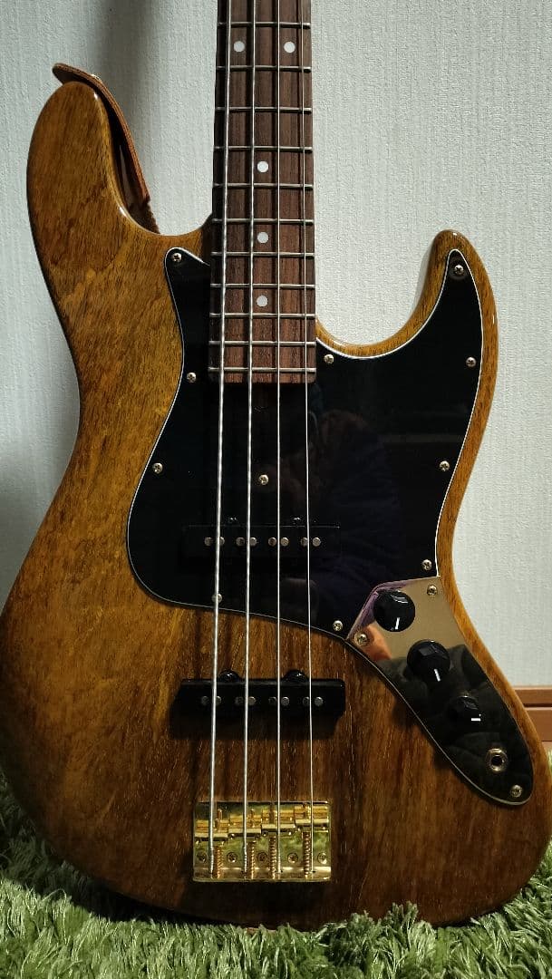 Bacchus エレキベース ウッドライン