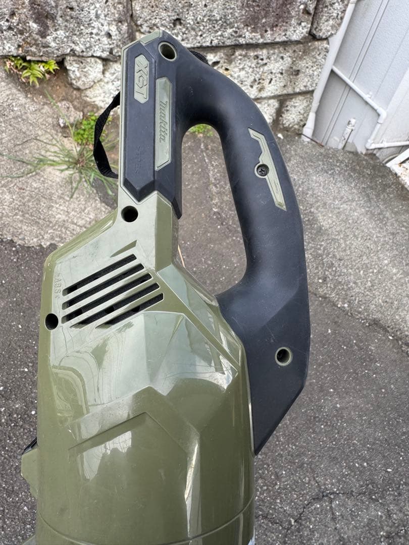 マキタ 充電式クリーナ CL001GZO 40Vmax オリーブ掃除機