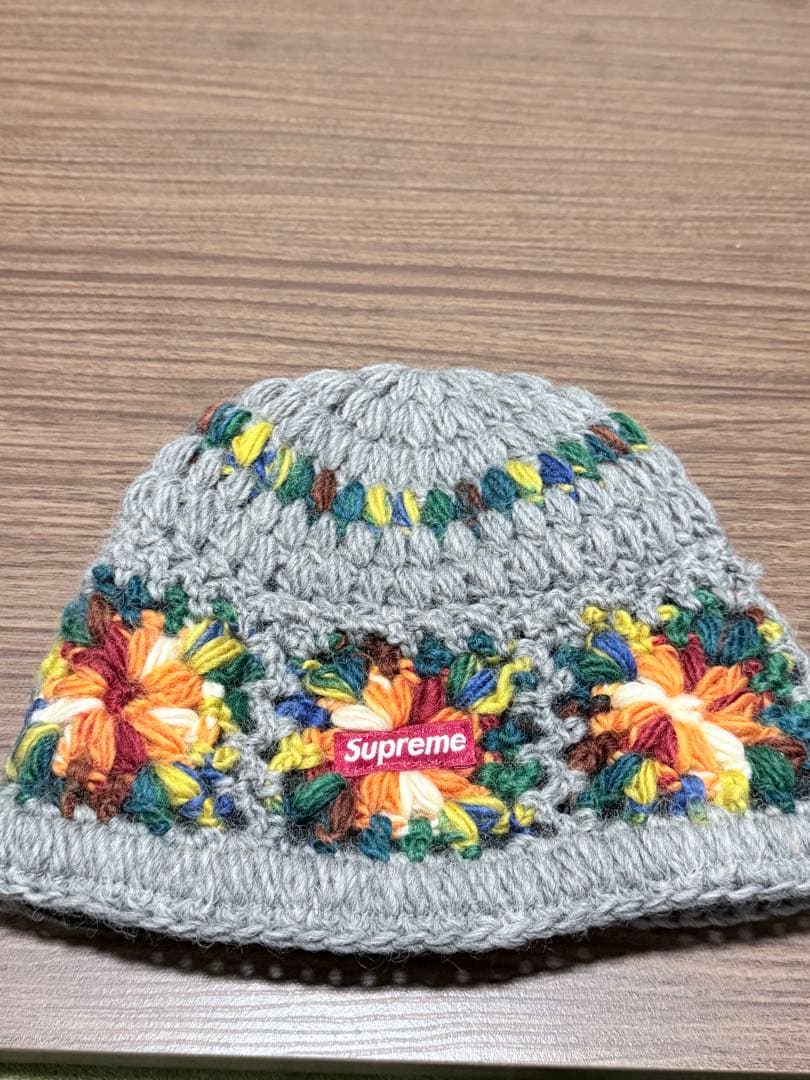 Supreme / Crochet Beanie（Heather Grey）