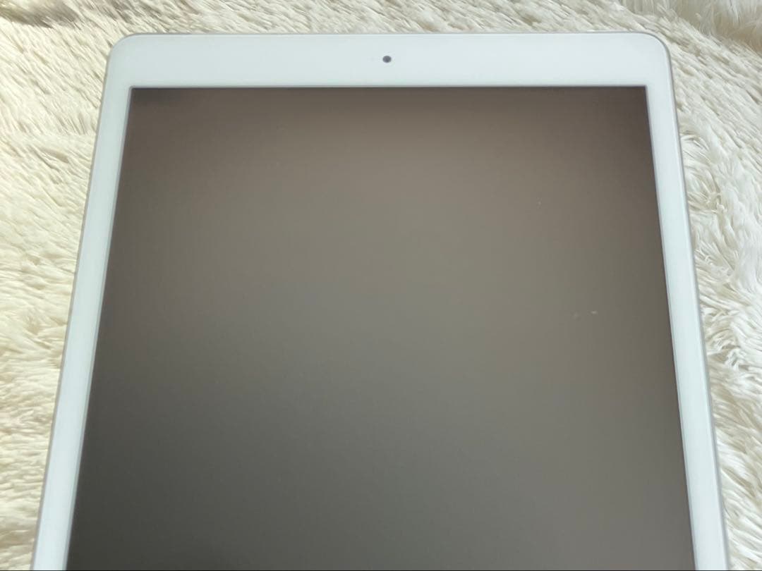 【完動品】iPad 第7世代 32GB SIMフリー 【すぐ発送】【付属品】