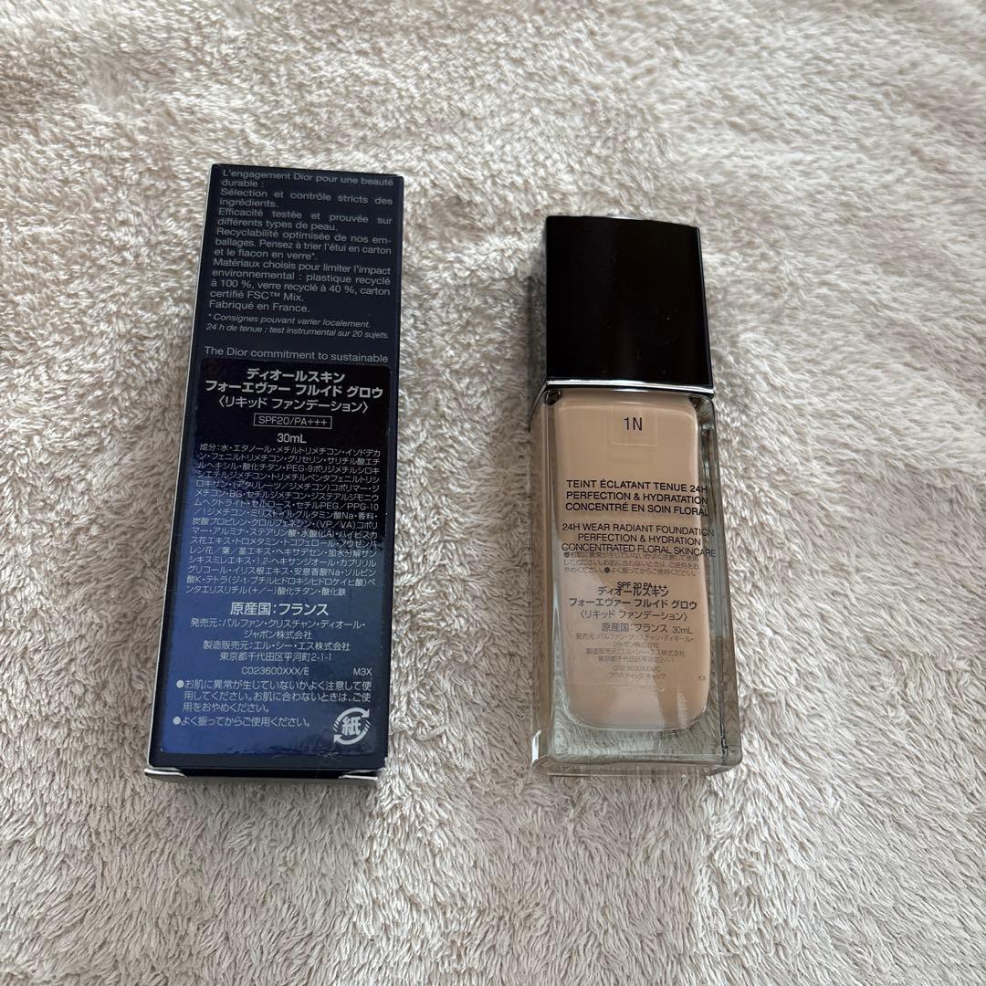 ディオール　Dior フォーエヴァー　フルイド　グロウ　リキッドファンデーション