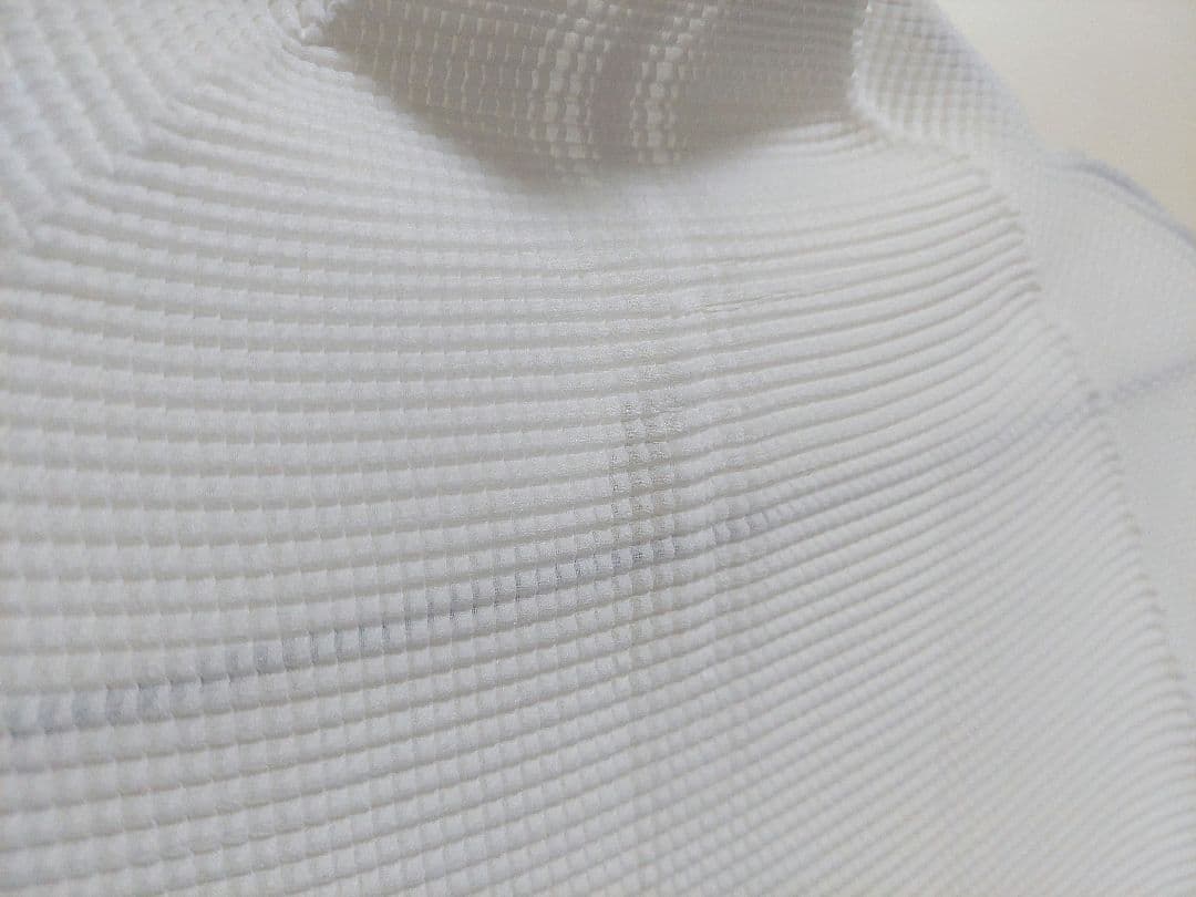 ミー イッセイミヤケ me ISSEY MIYAKE 半袖 プリーツ カットソー
