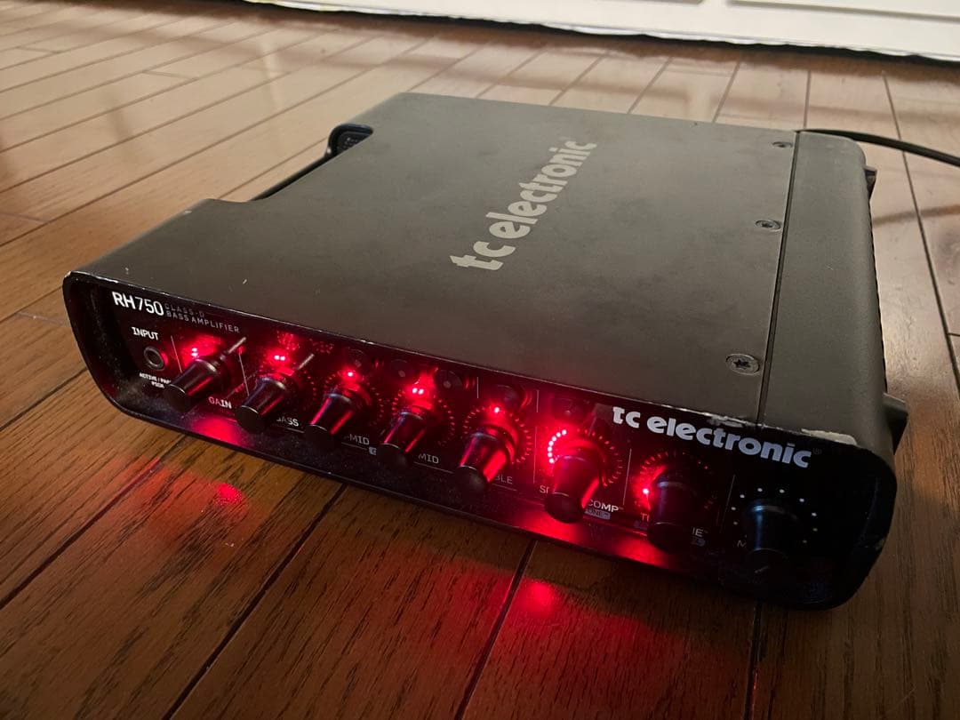 【よっぴー】tc electronic RH750 ベースアンプ