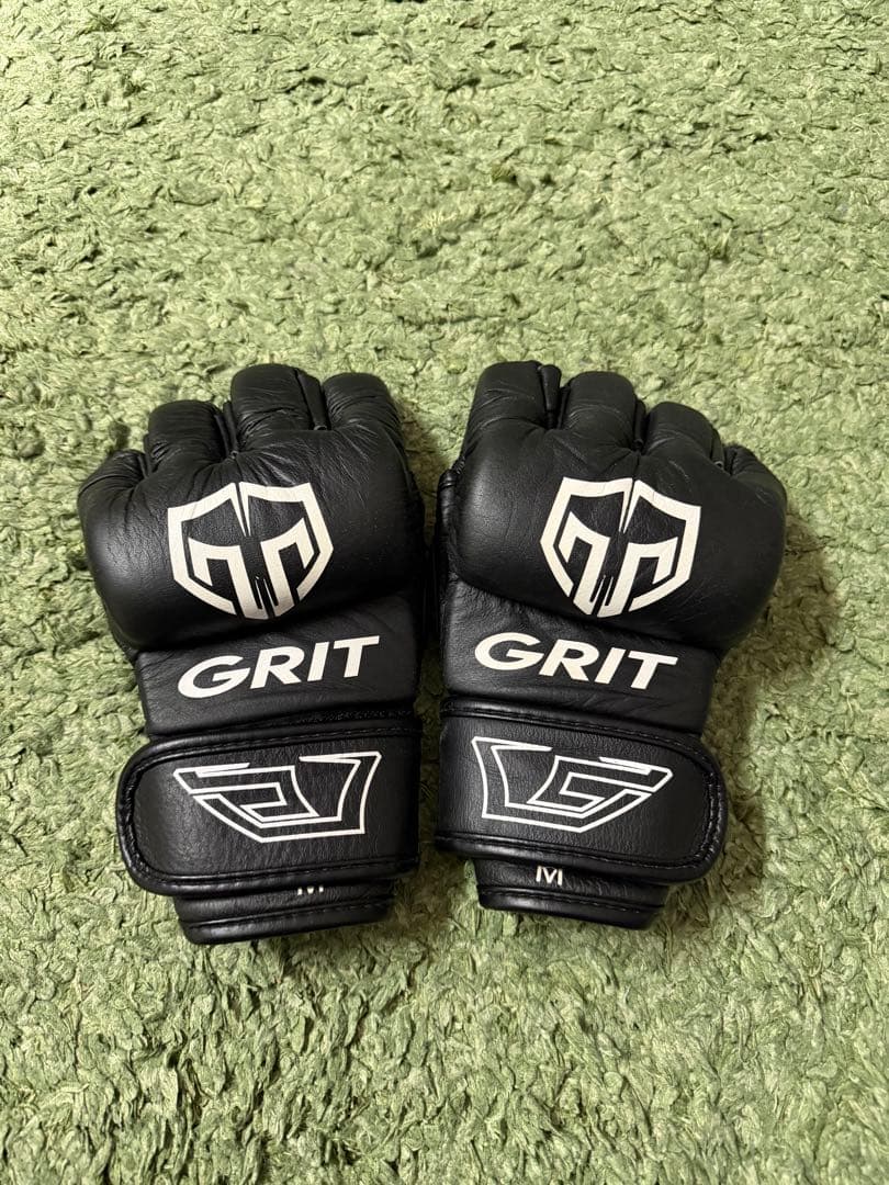 GRIT MMAグローブ ブラック(M)