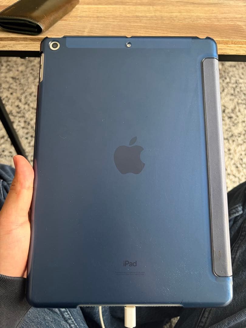 ipad 第9世代 64gb シルバー