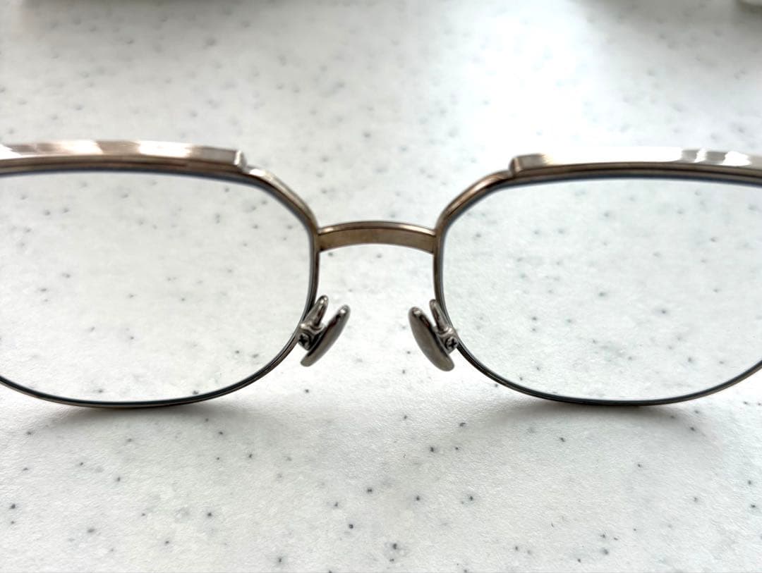 【最終値下げ】 BLANC.. B0024 Silver 調光レンズ サングラス