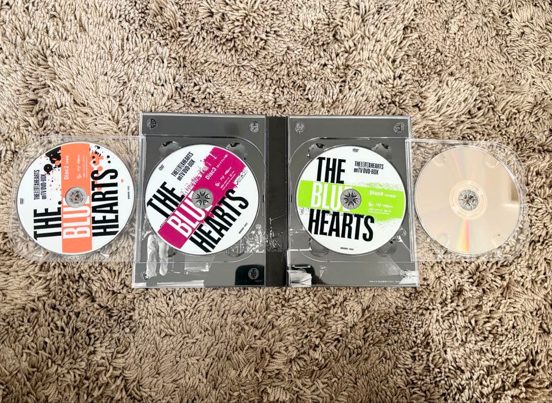 THE BLUE HEARTS/THE BLUE HEARTS on TV D…