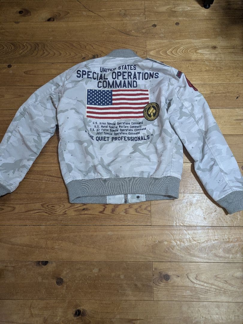 AVIREX L-2 USSOCOM フライトジャケット