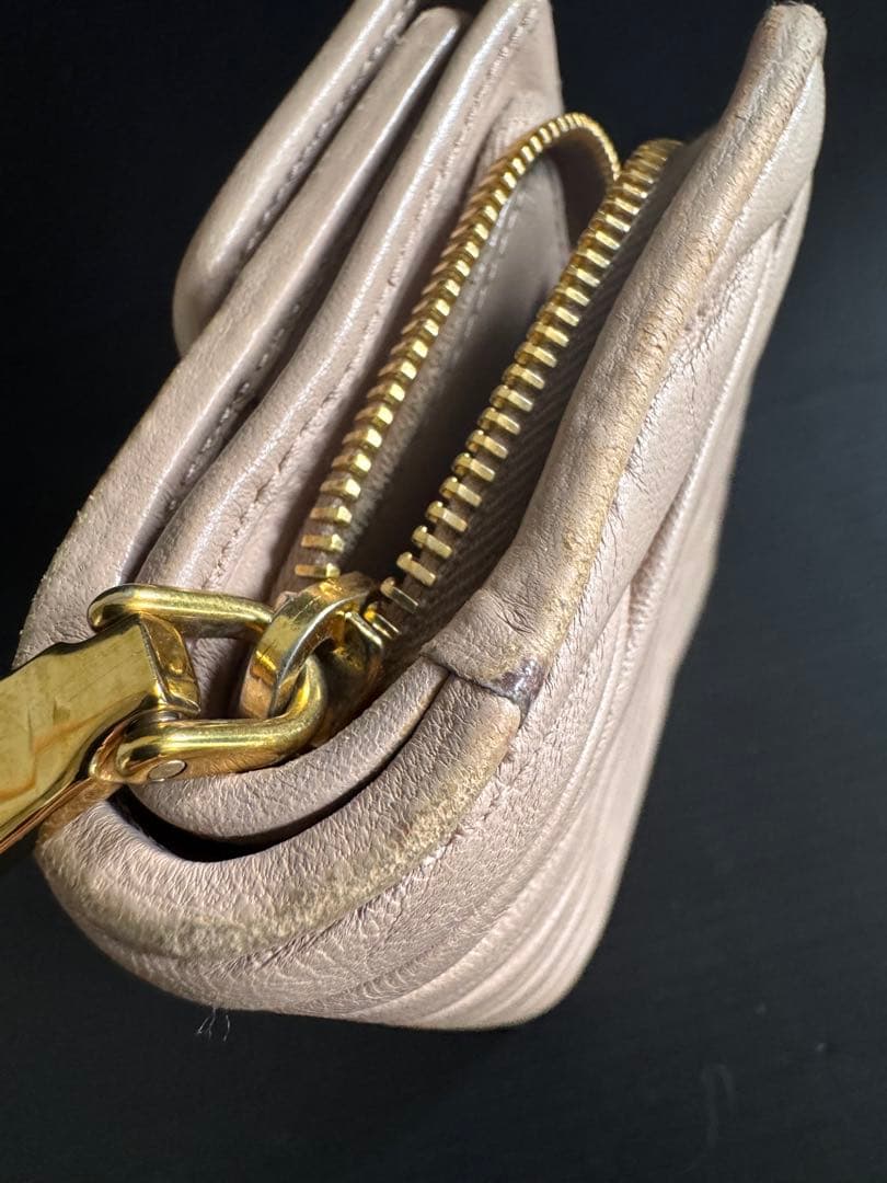 m*m様 miu miu マテラッセ レザー財布
