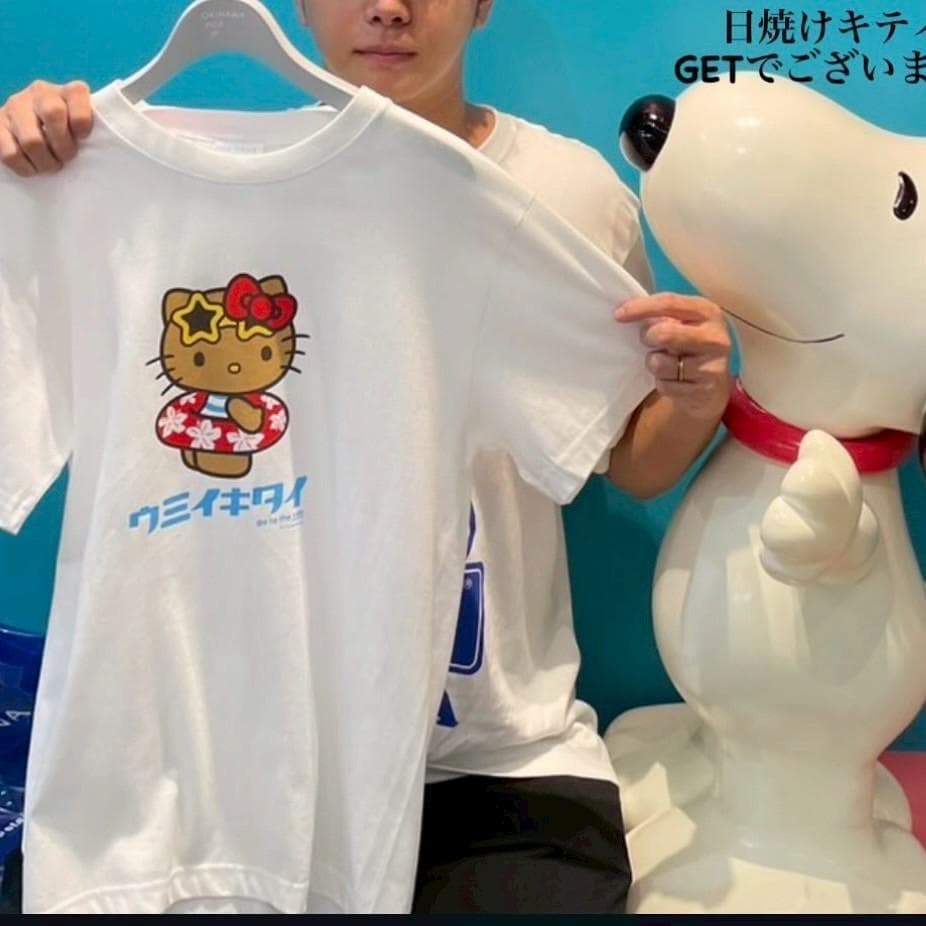 新品♡ウミイキタイ♡日焼けキティコラボTシャツ♡キッズ150♡