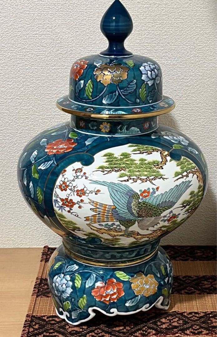 金龍窯　博山作　 沈香壺　 壺