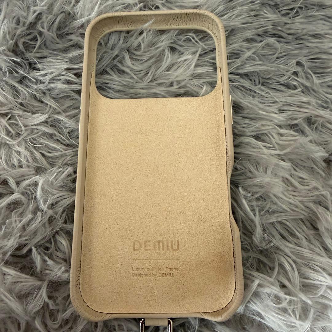 DEMIU iPhone17pro ケース