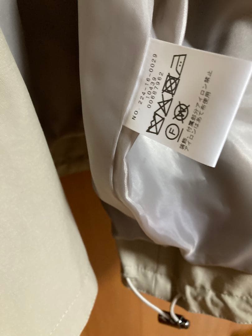 ＊新品未使用＊SHIPS Colors ベージュ フード付きトレンチコート