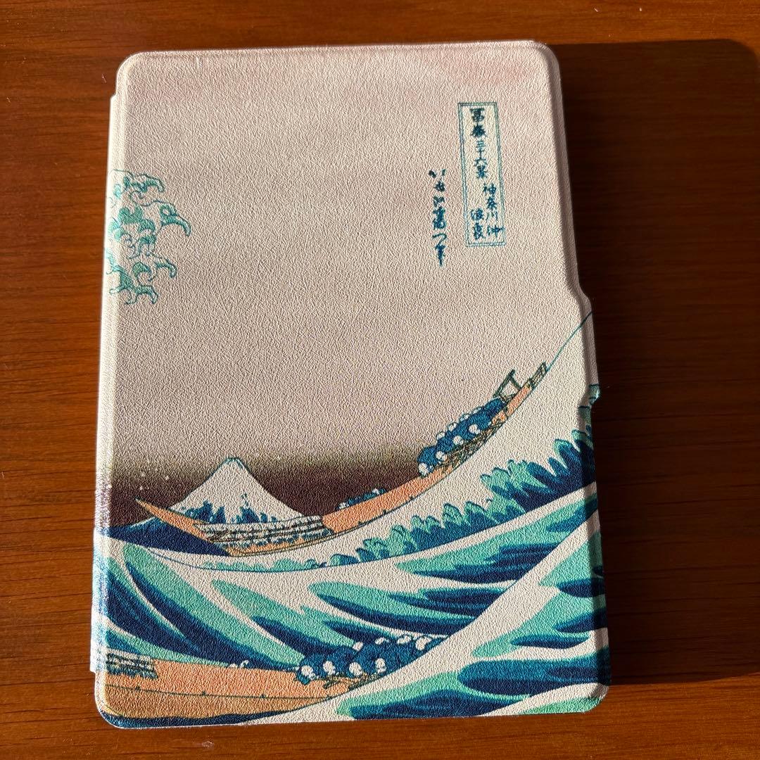 美品 Kindle Paperwhite 第7世代 4GB ケース付き 広告あり