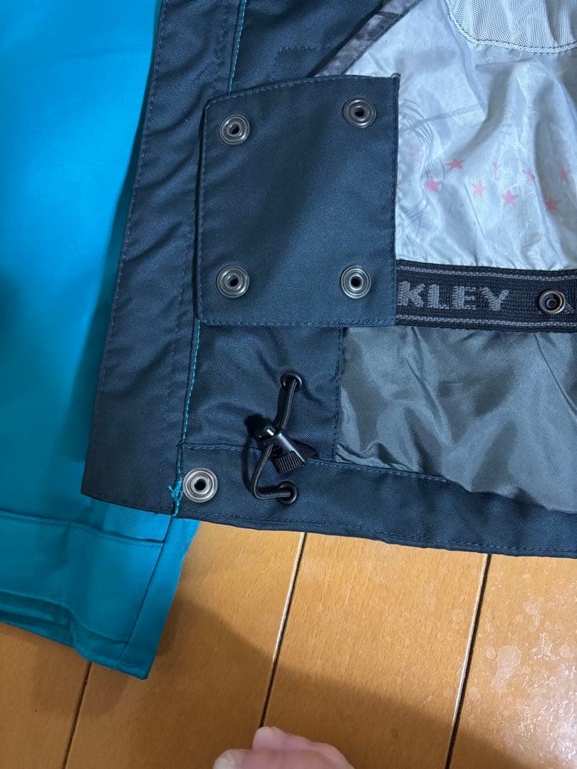 OAKLEY オークリースノーボードウェア Lサイズ
