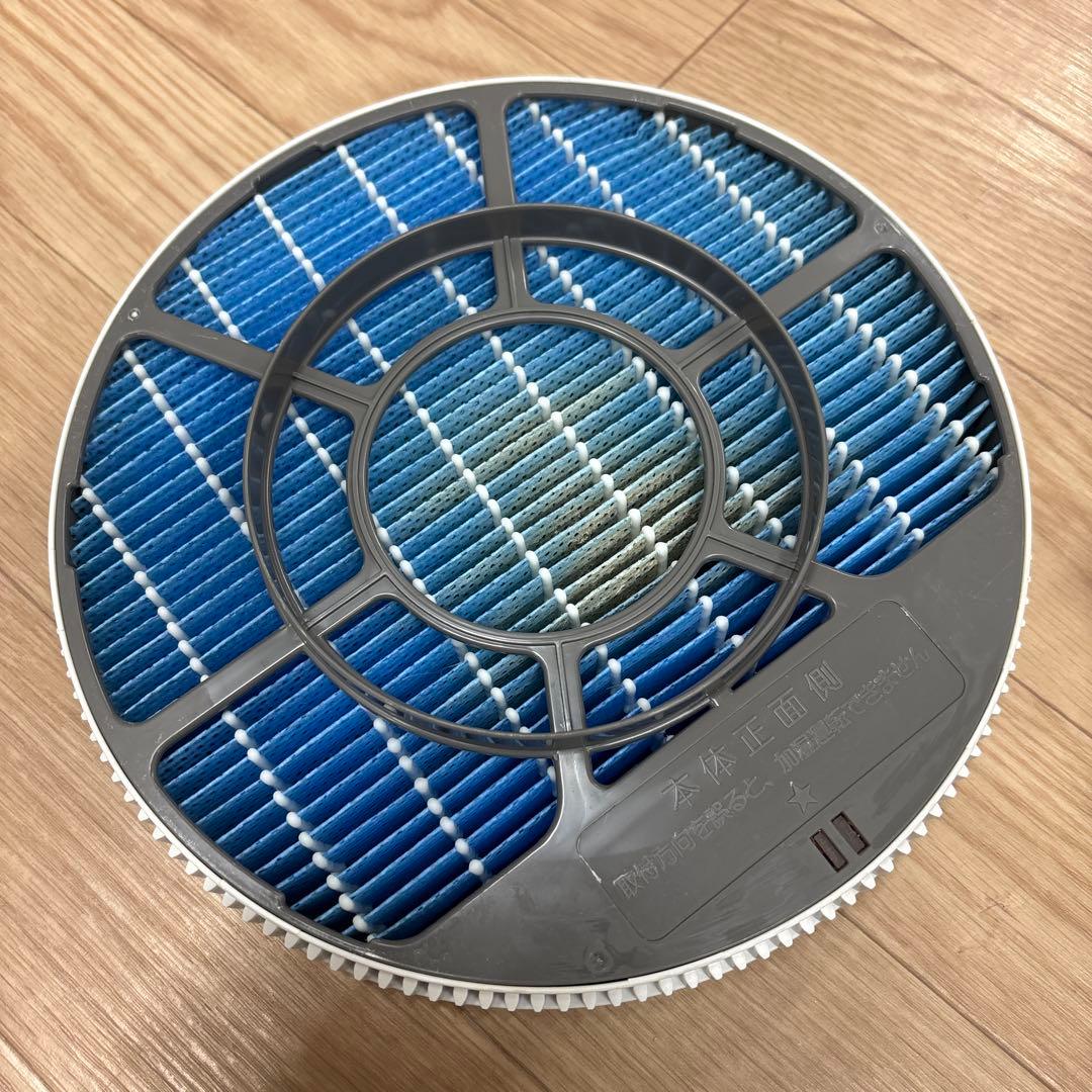 シャープ　空気清浄加湿器　KC-N50-W