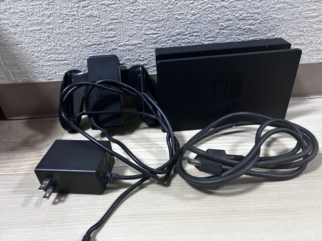 Nintendo Switch クリアパープル 本体とジョイコン