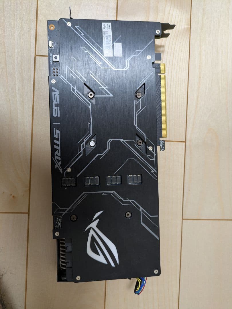 ASUS製　ROG-STRIX-RTX2070-A8G-GAMING