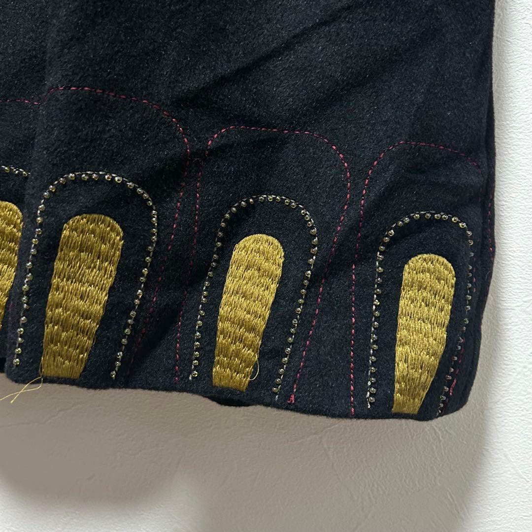 ホコモモラ　ノーカラーコート　ドレスコート　アンゴラ混　刺繍　Aライン