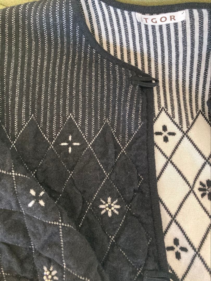 TGOR トゴールQuilting flower beads cardigan