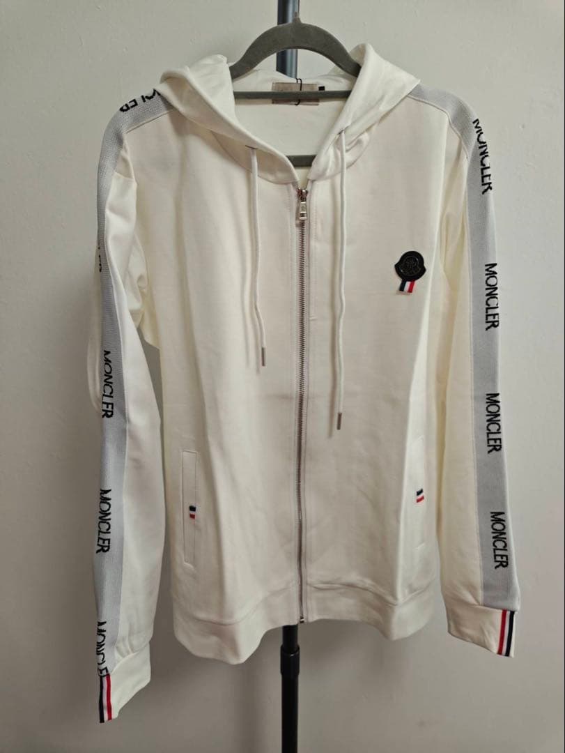 Moncler セットアップ