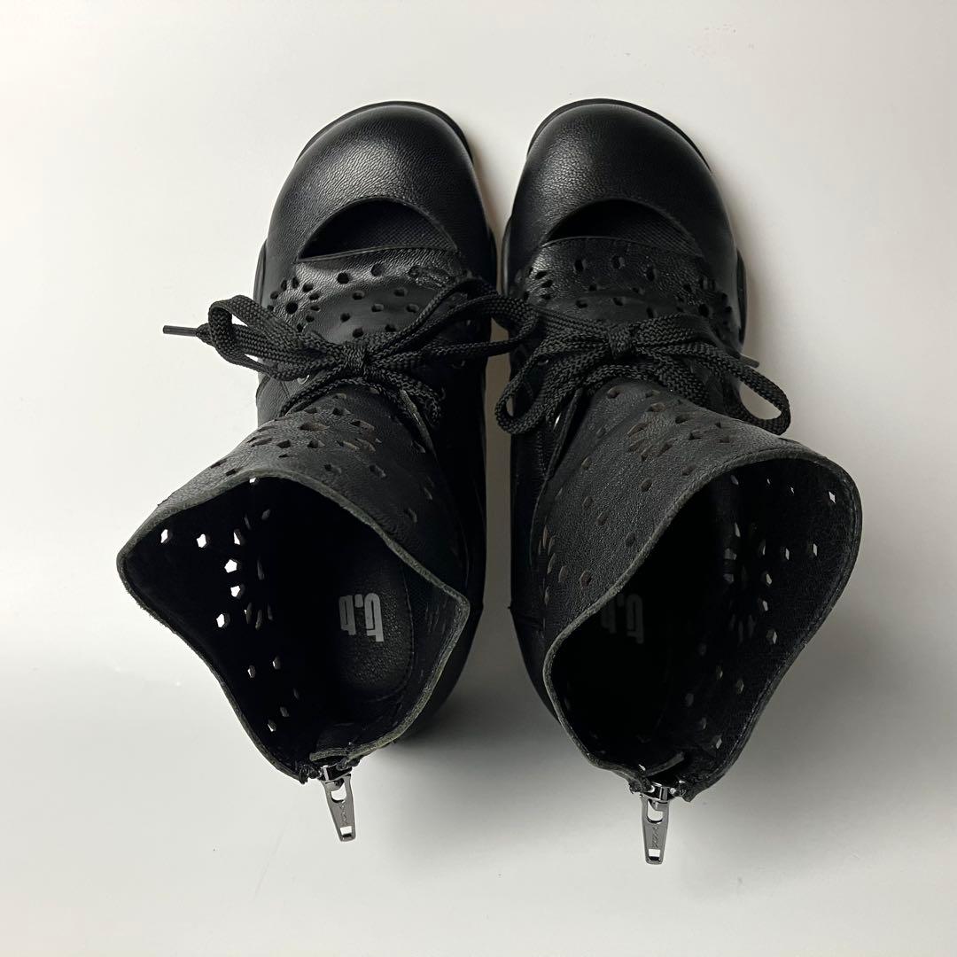【未使用】SENSO UNICO t.b カットワーク　ショートブーツ　花柄　黒