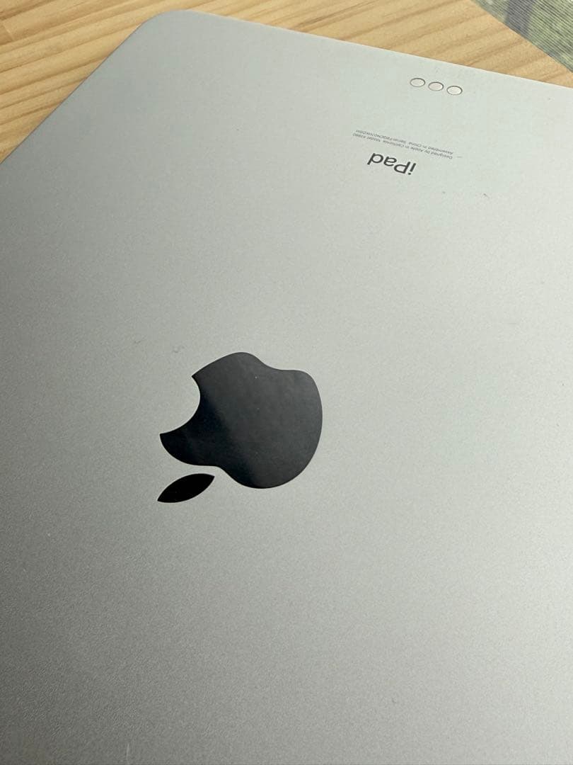 iPad Pro 11 256G Logicool Folio Touch付き