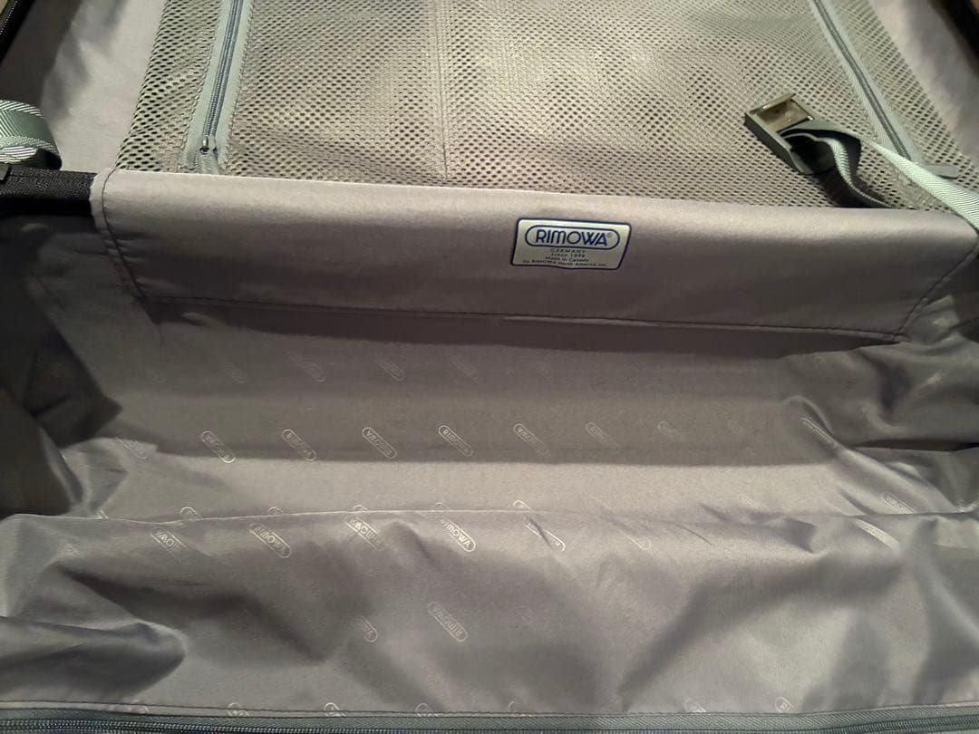 RIMOWA リモワ サルサ 2輪 スーツケース　機内持込OK