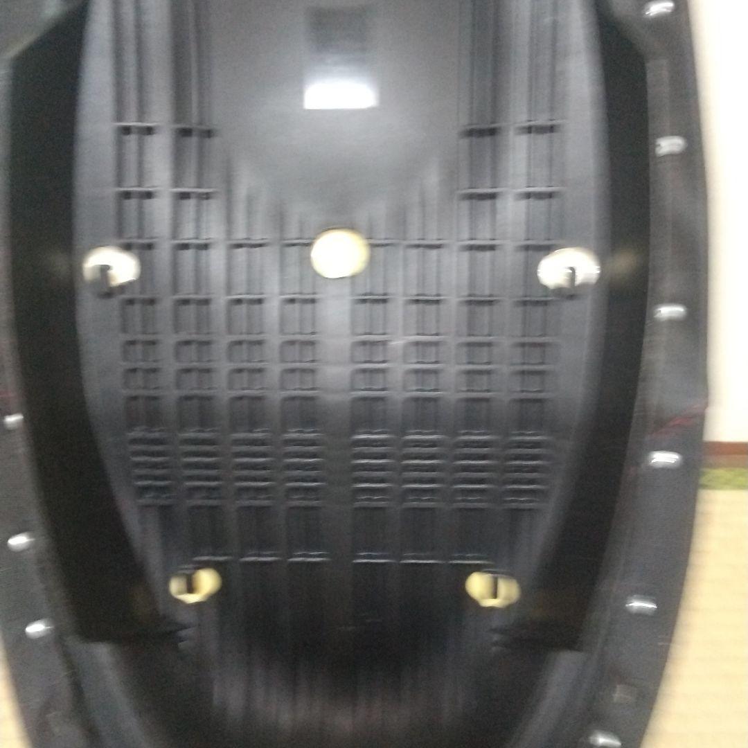 bwis125SEA6J純正シート