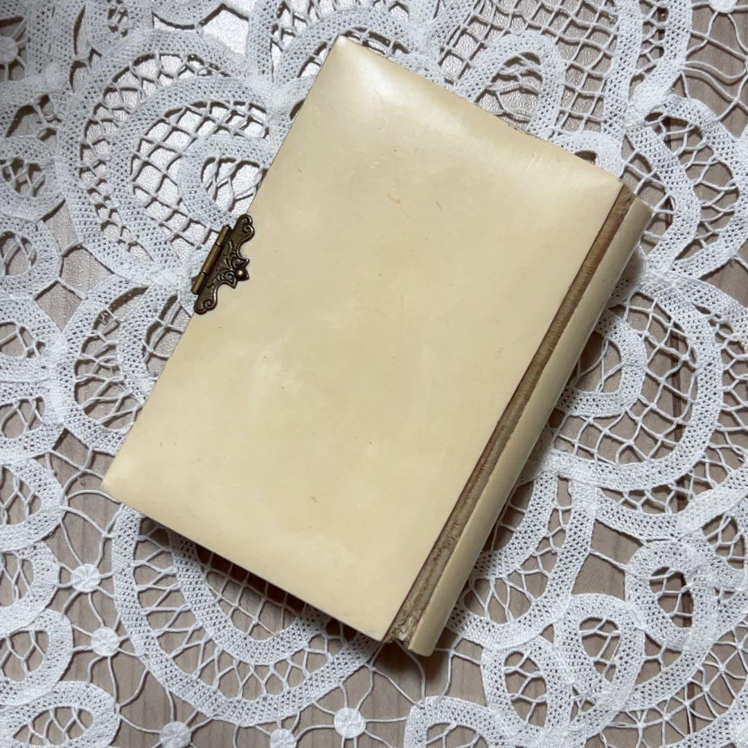 【週末Sale】 バラ好きさん必見＊フランスアンティーク＊セルロイド祈祷書＊バラ