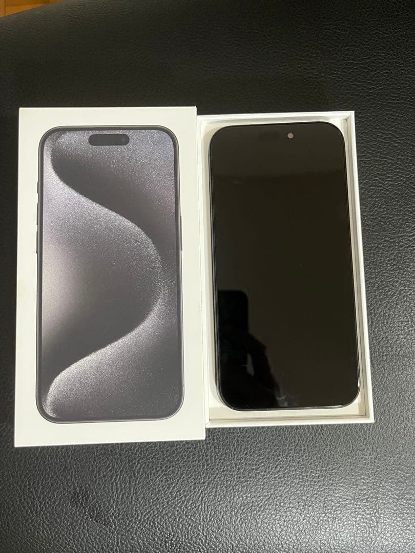 iPhone 15 Pro ブラック本体 256 GB ジャンク　箱あり