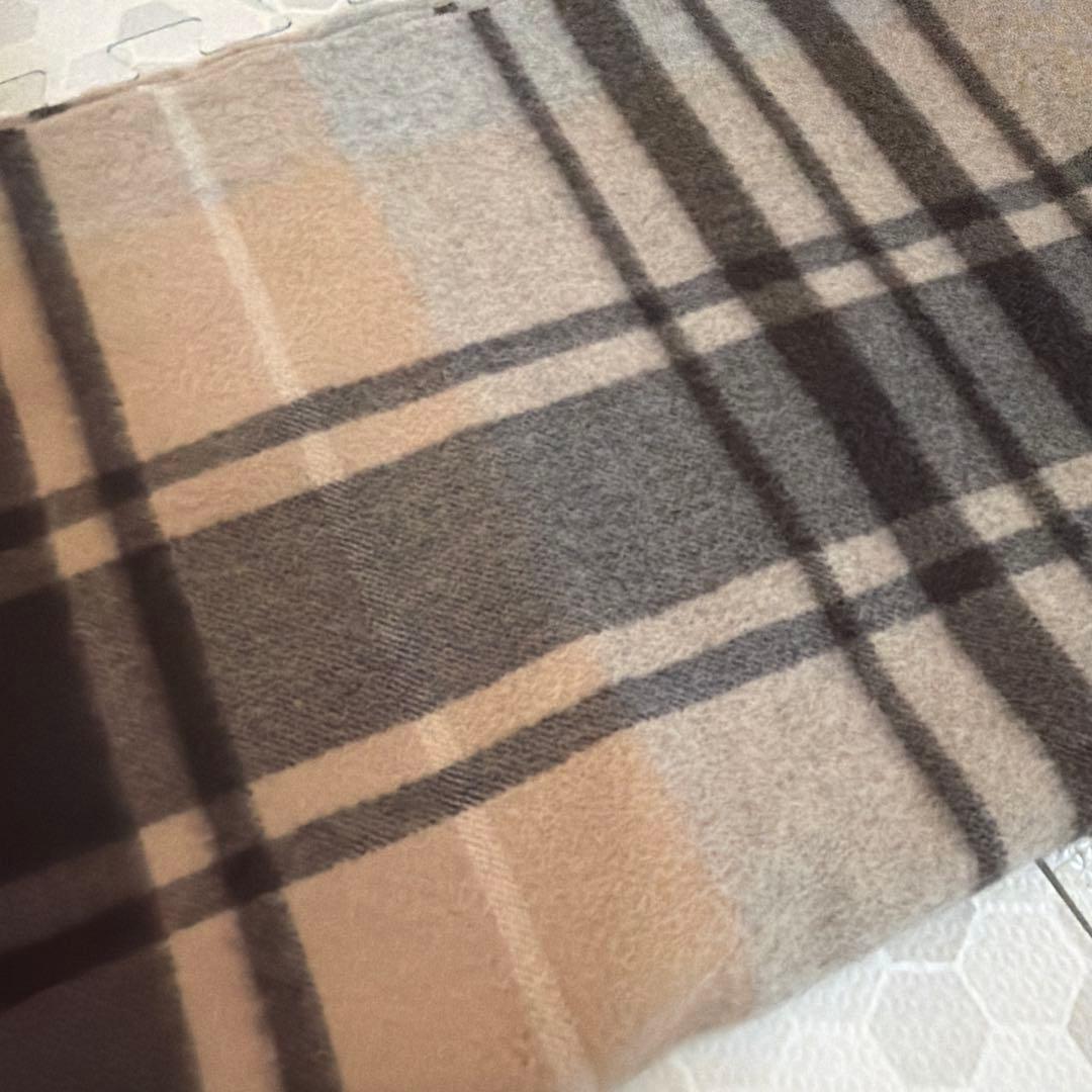 buentiempo様 ジャーナルスタンダード　カシミヤチェック柄 ストール