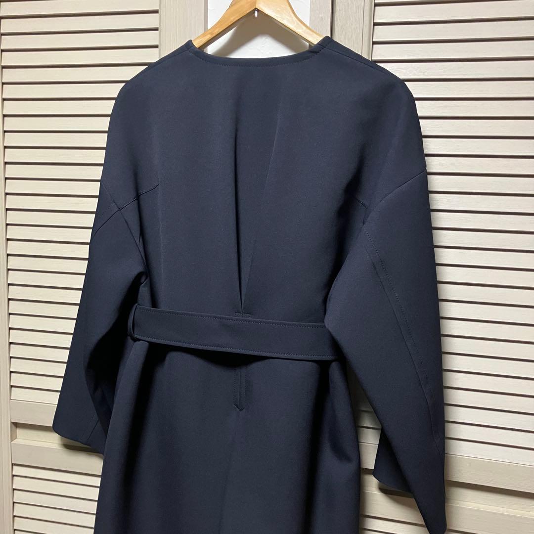 超美品【ADORE】アドーア　トリプルクロスノーカラー　濃紺