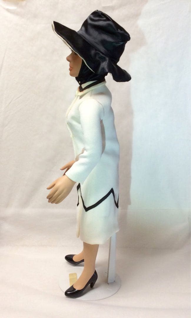 Thunderbirds Lady Penelope ポーセリン人形　No.91
