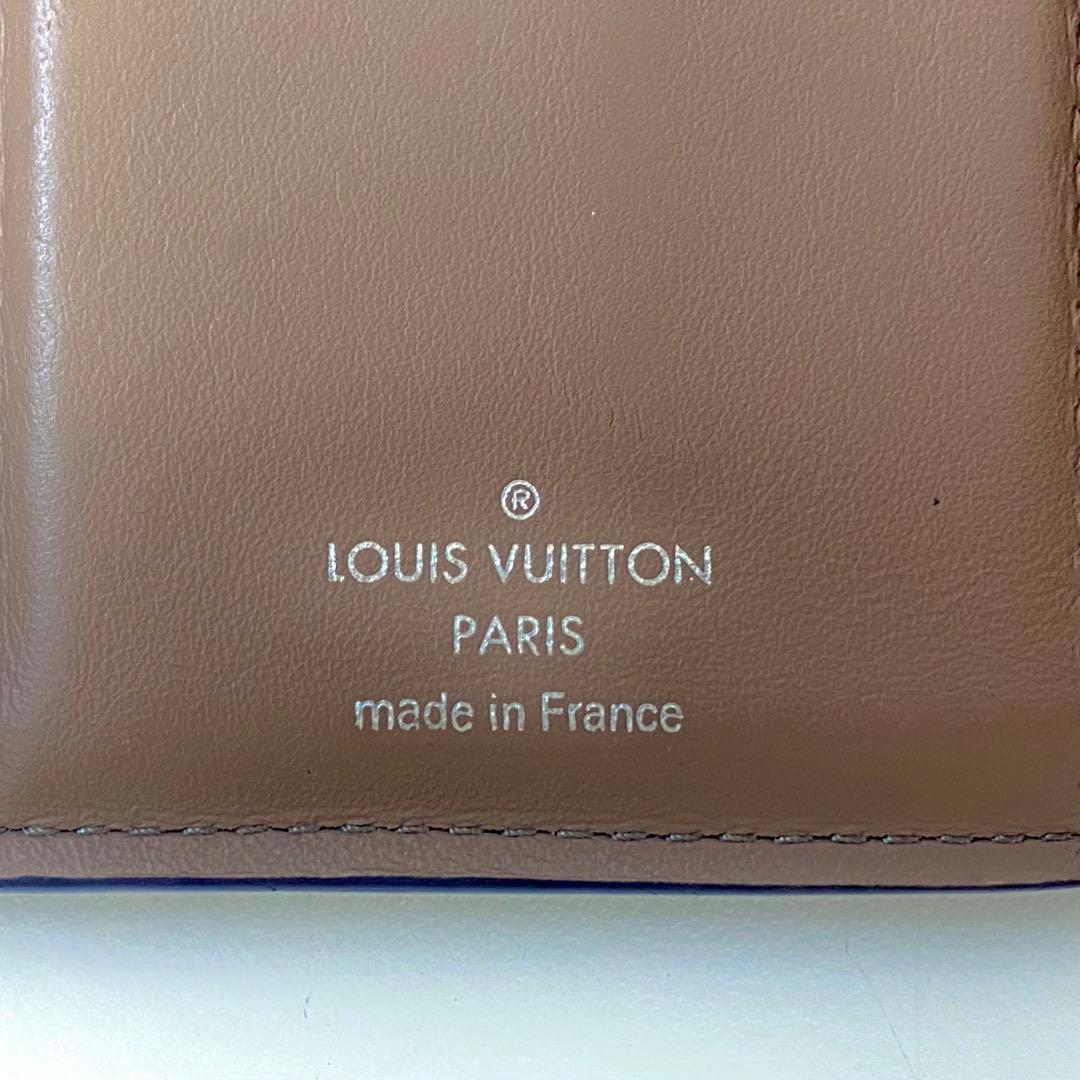 Louis Vuitton ルイ・ヴィトン カプシーヌ ピンク 折り財布