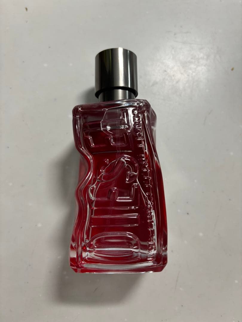 ディーゼルDIESEL D RED 香水　オードパルファン50ml箱無し