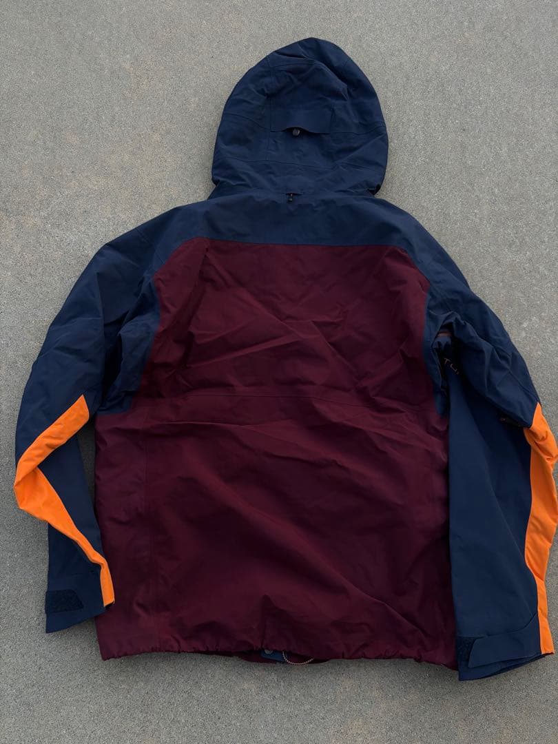 Burton [ak] GORE-TEX Cyclic Jacket バートン