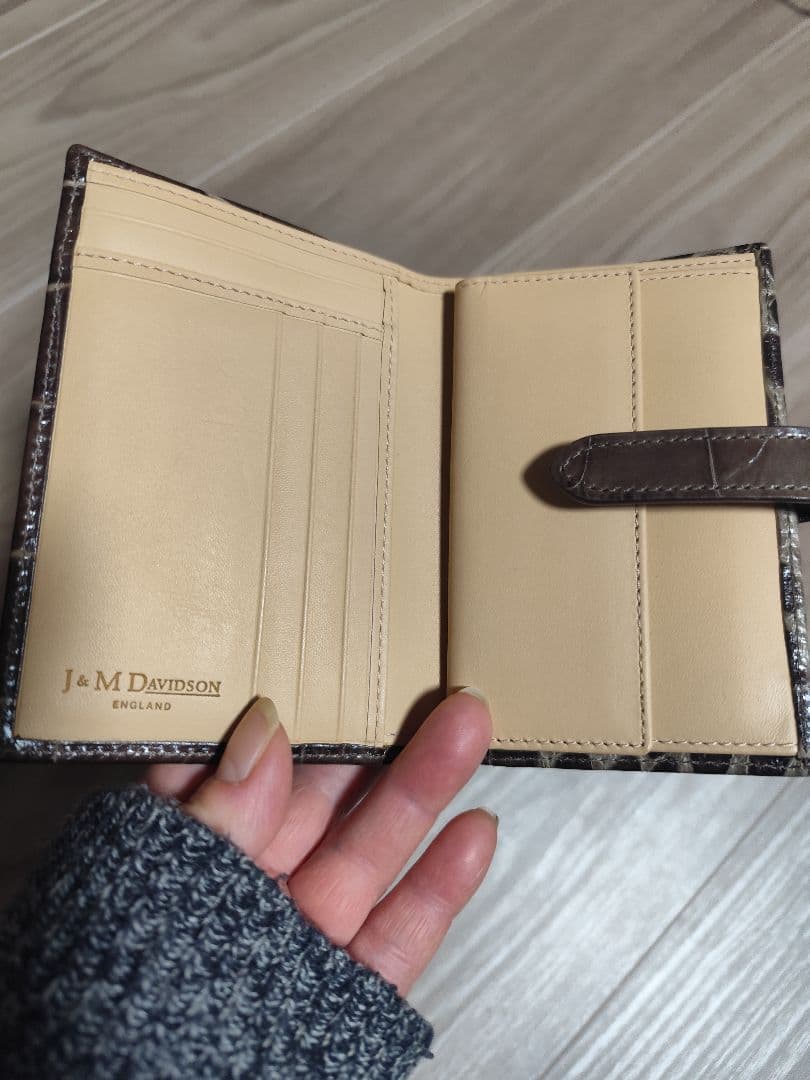 お値下げ　☆新品☆　J&M DAVIDSON ブラウン 二つ折り財布