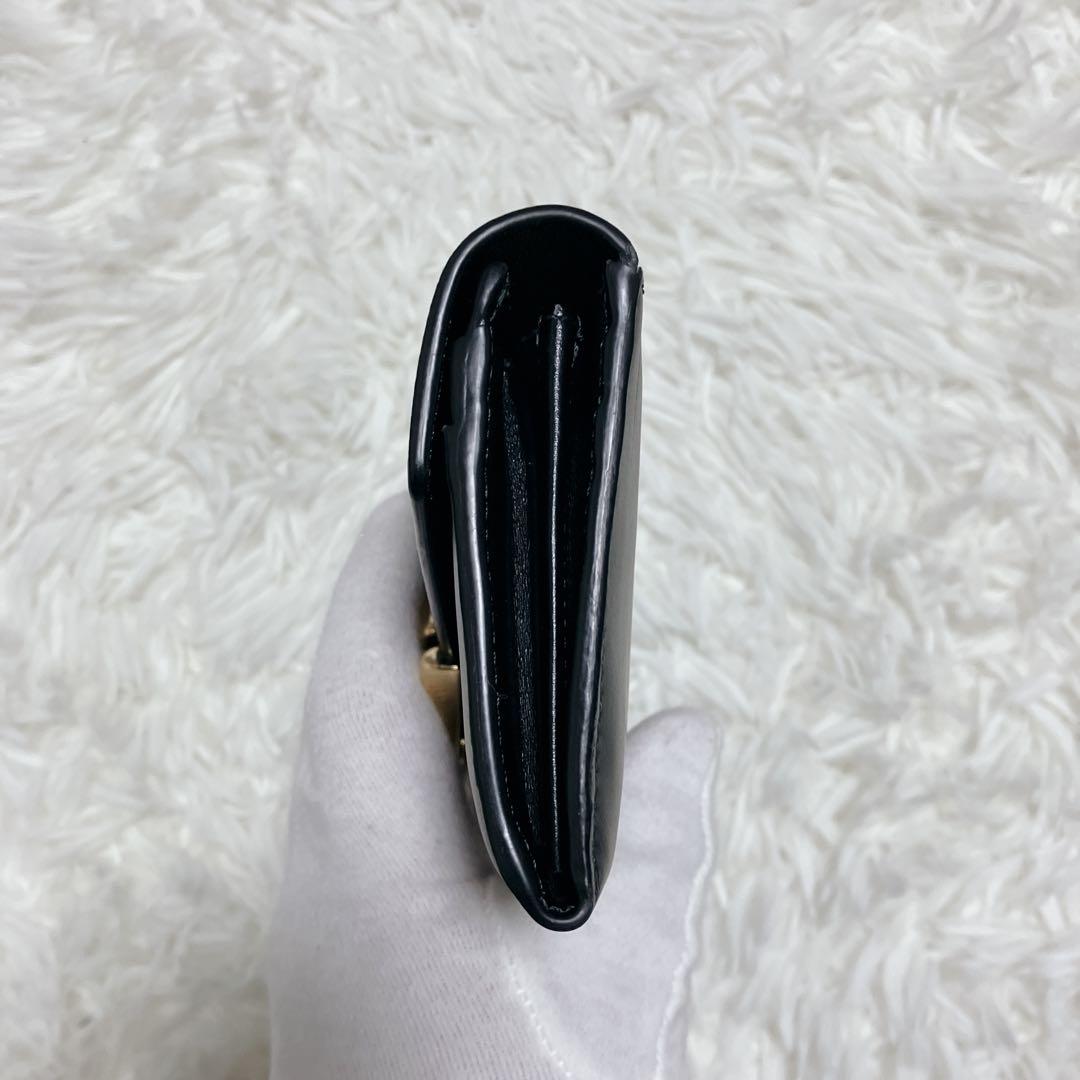 【美品】フェンディ 長財布 ダイアモンド コンチネンタル FFディテール