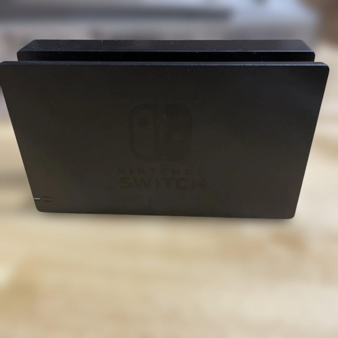 Nintendo Switch 本体 赤/青/緑/ピンク　付属品あり