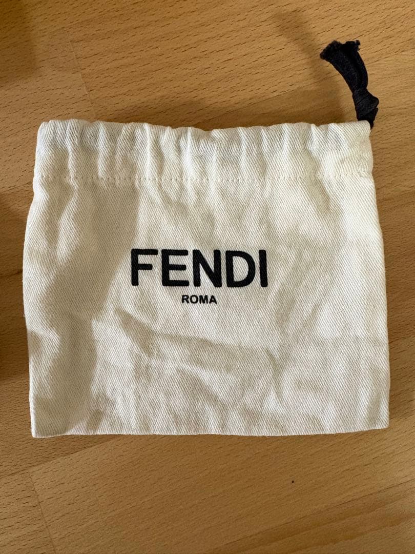 FENDI ダークグリーン 二つ折り財布