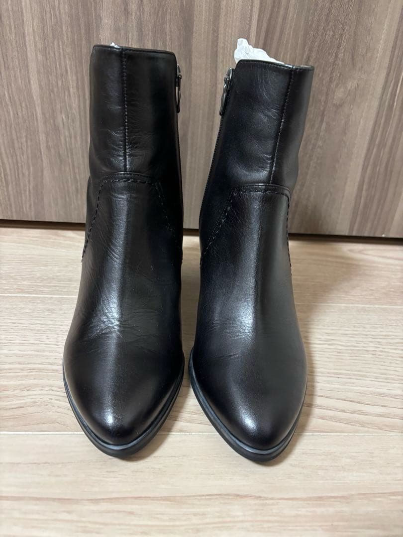 【新品未使用】ダイアナ ブラックレザーアンクルブーツ