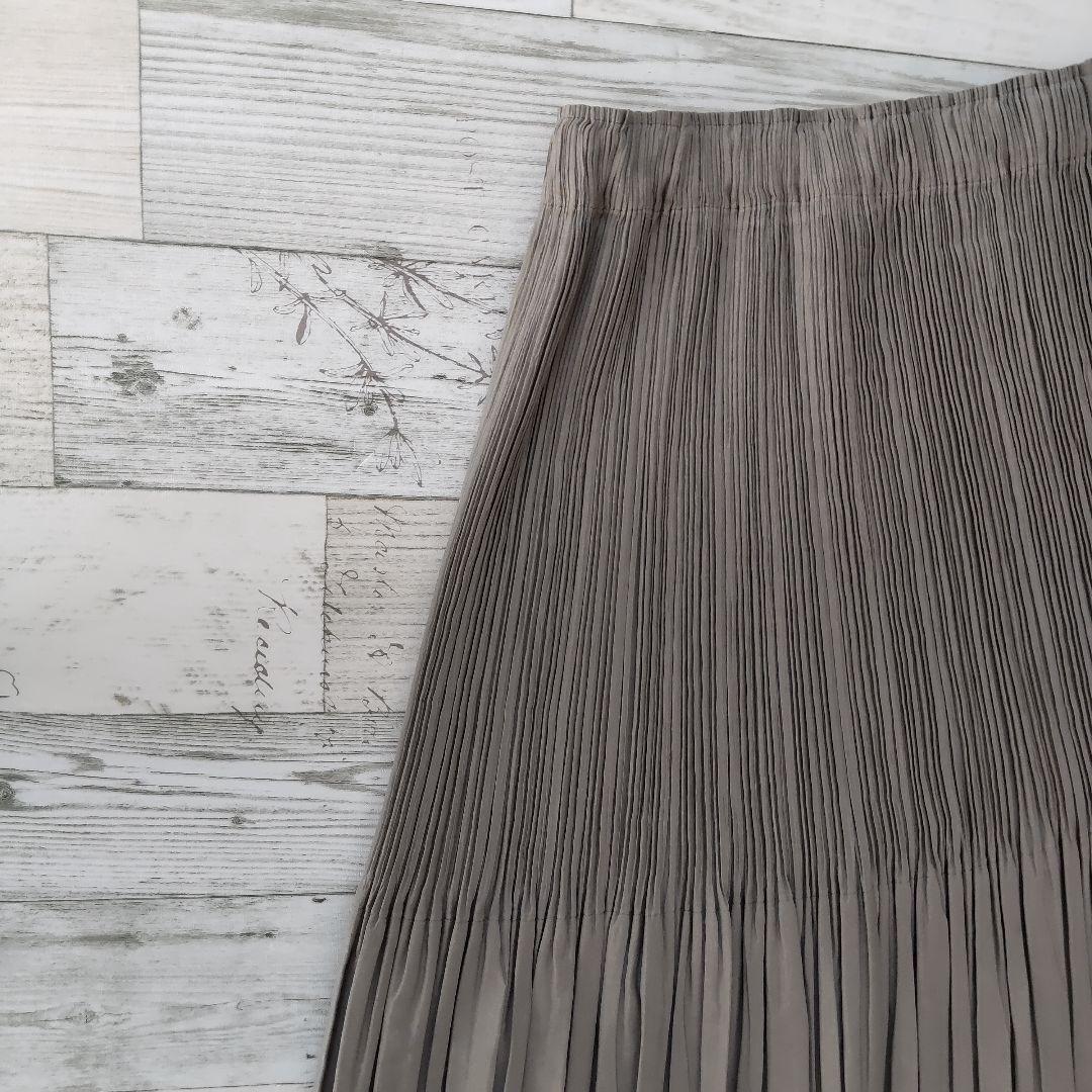 ISSEY MIYAKE FETE イッセイミヤケ⿻ プリーツロングスカート