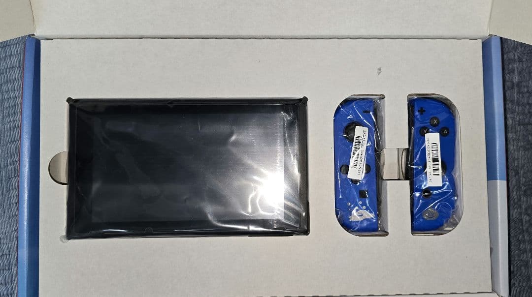 【美品】任天堂Switch ロトエディション 本体＋ソフトセット+プロコン