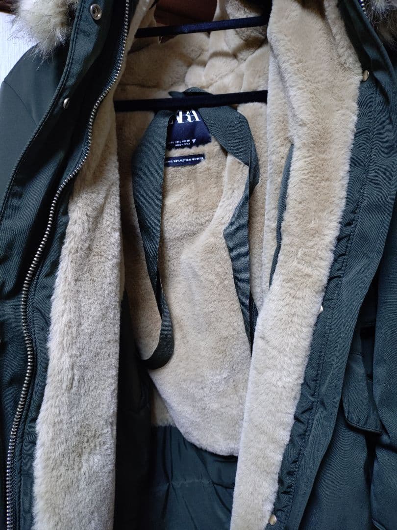ZARA ファー付きモッズコート カーキ Lサイズ 綺麗目・Aライン
