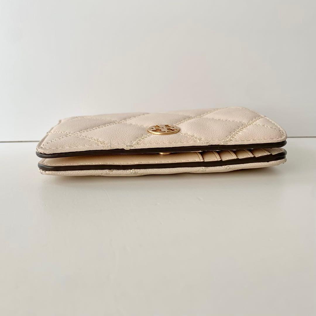 【TORY BURCH】トリーバーチ　二つ折り財布　ダイヤモンドキルト　ホワイト