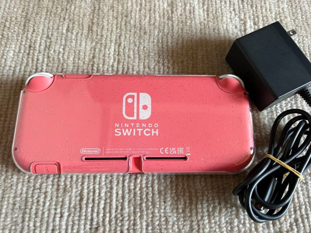 任天堂Switchライト　ピンク