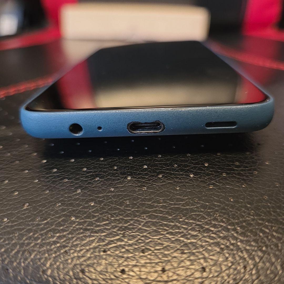 arrows FCG02 We2スマホ 64G ネイビーグリーン